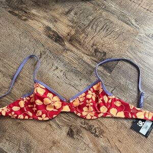 Inner relm Bikini Top in aloha red size small